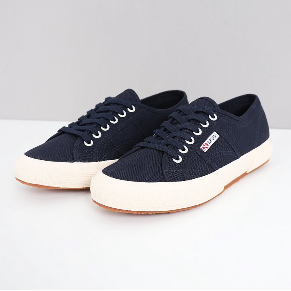 Superga Classic navy white sneakers